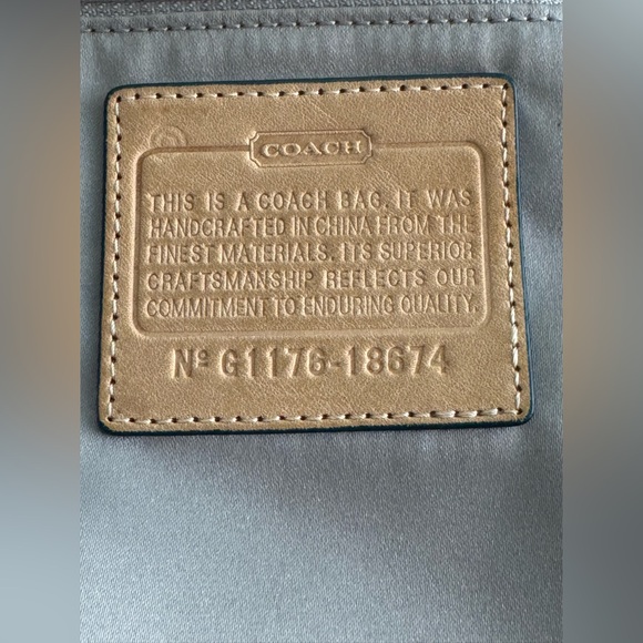 Coach Poppy Quilted Blue Patent Leather Tote Bag - Picture 4 of 14